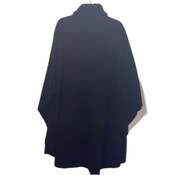 Charter Club - Women’s Black Cape, Outerwear One Size.Beautiful Faux Fur Collar! - Picture 5 of 6